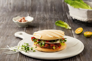 banh-ran-kep-pate-thit-xong-khoi