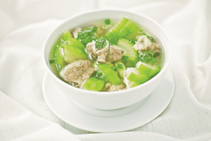 canh-bi-dao-nau-suon-non