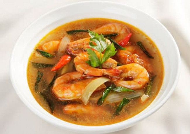 canh-chua-tom-ca-ri